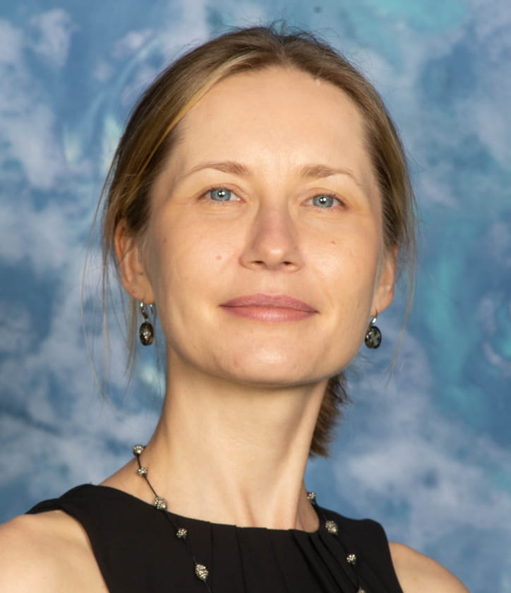 Liuba Soldatova v2 724x840