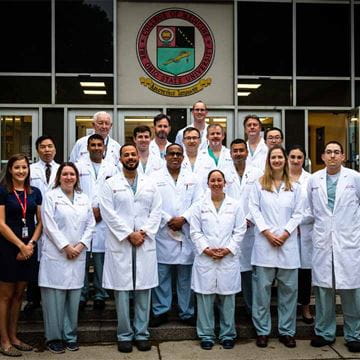 Cardiothoracic Surgery Integrated Residency residents in front of Meiling