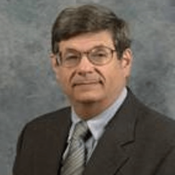 gary roselles headshot