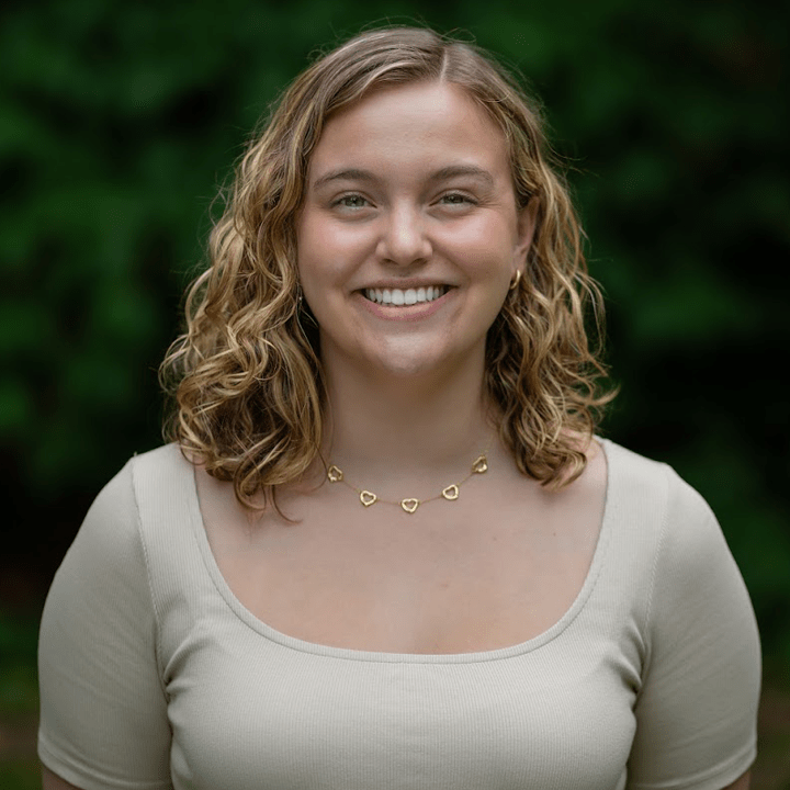 evangeline schott headshot