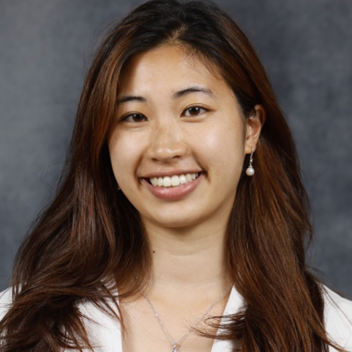 emily tung headshot