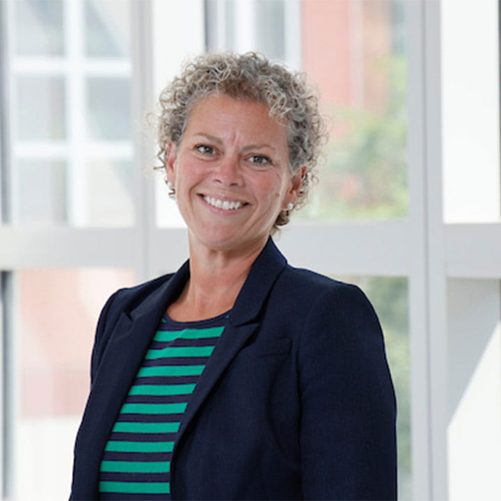 Bertran_Ashley_720x720