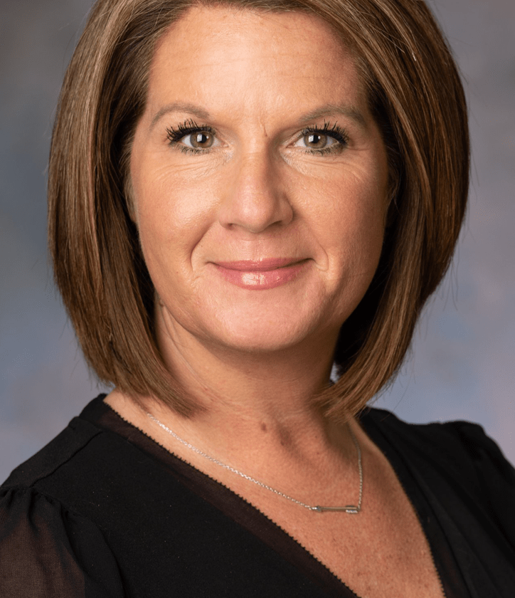headshot of darcie smith