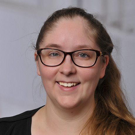 Kapral_Maria_460x460