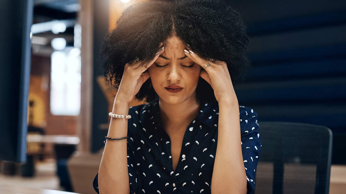 woman with migraine