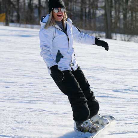 Ashley-Poland-Snowboarding